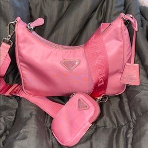 Prada Re-Edition 2005 Nylon Bag